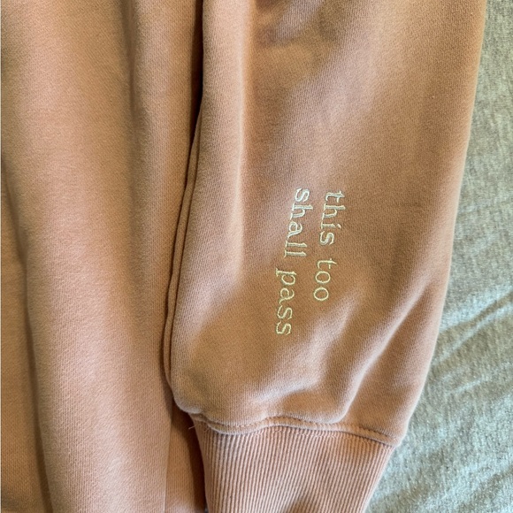 See the way I see Anxious sweatshirt pink. - Picture 4 of 5